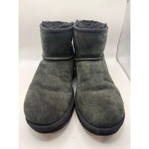 UGG Australia Women's Classic Short Boot Charcoal Suede Sheepskin Lined Size 7